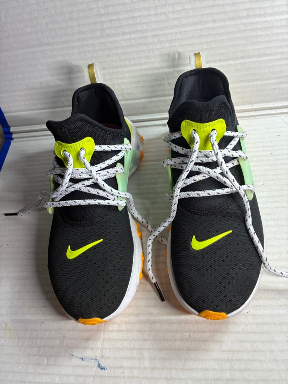 Nike Kids Black Sneakers with Volt and Orange Accents USED SKU CJ0554-001